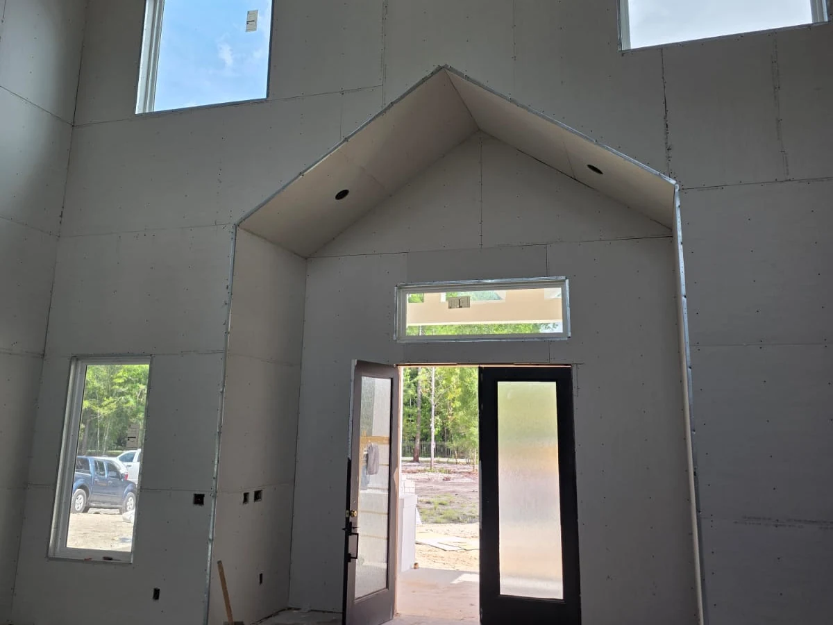 Professional drywall installation, finishing and texture work, delivering smooth, paint-ready surfaces with clean craftsmanship and attention to detail.